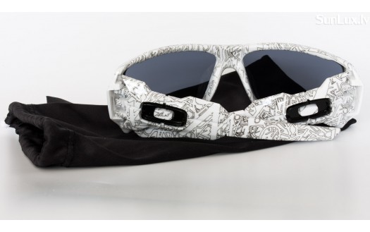Oakley Oil Rig (OO9081 03-461 128mm) saules brilles